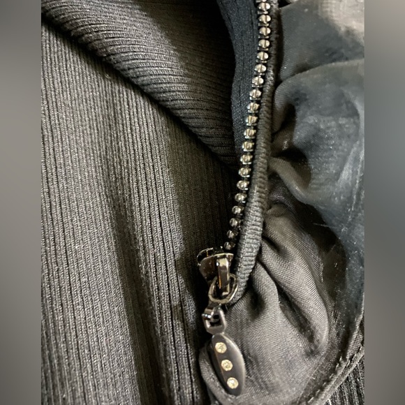 WR LADIES SWEATER - Picture 5 of 8